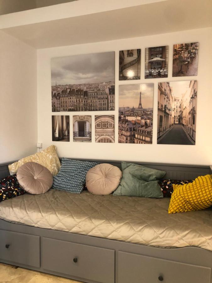 Paris-Eiffel, Bienvenue -Terrasse -Netflix Appartement Pantin Buitenkant foto