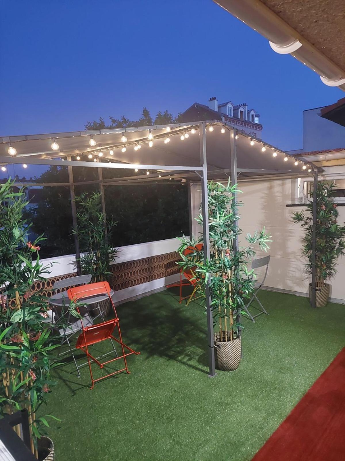 Paris-Eiffel, Bienvenue -Terrasse -Netflix Appartement Pantin Buitenkant foto